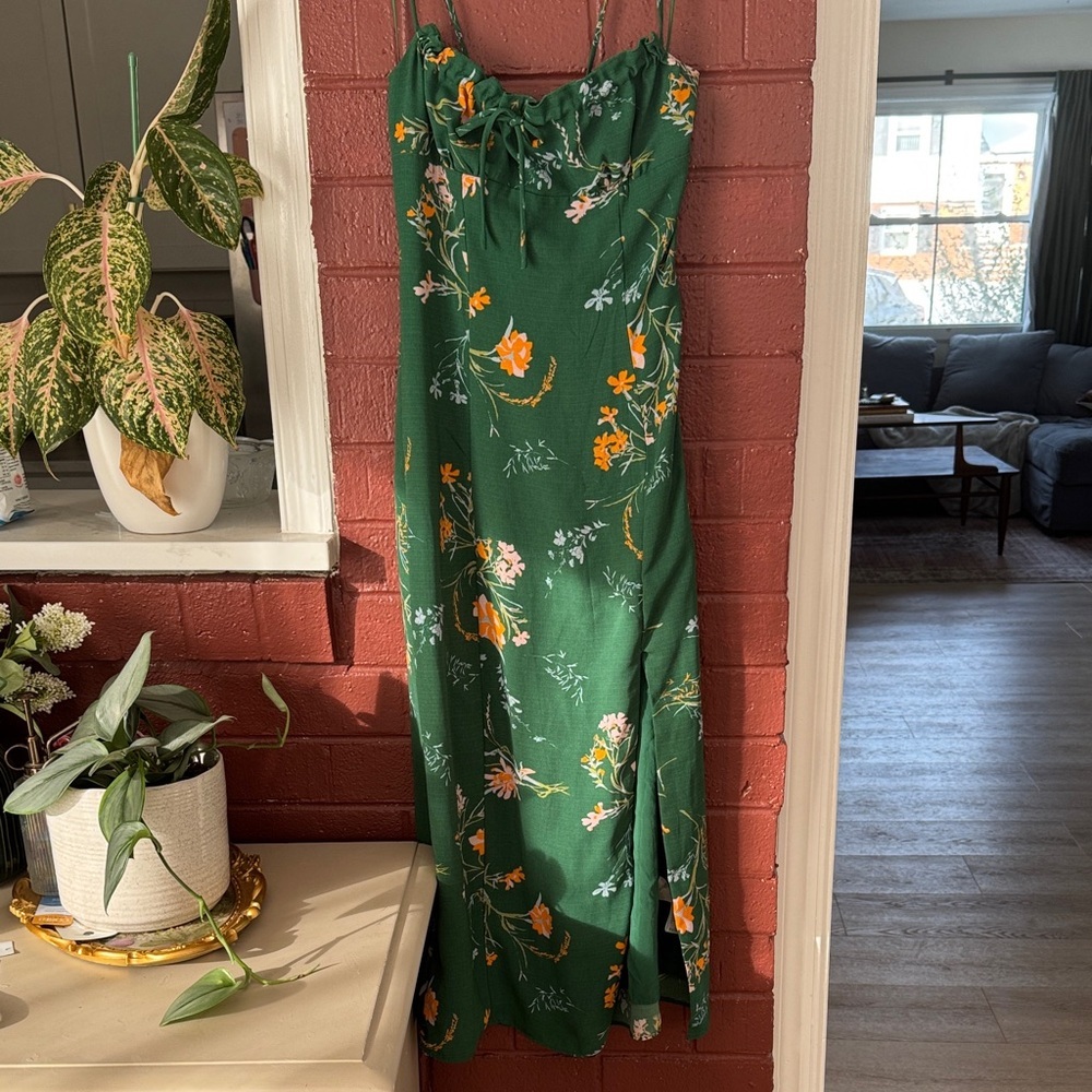 Urban Outfitters Green Floral Midi Dress with Adjustable Straps